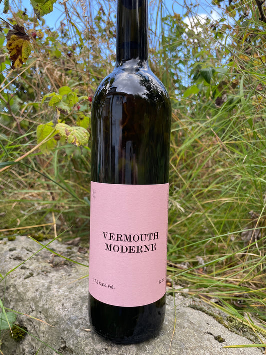 Vermouth Moderne – Den Klodsede Bjørn (75 cl)